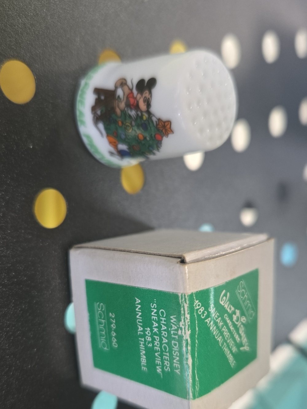 Disney White Ceramic Thimble with Mickey & Friends Holiday Art 1983